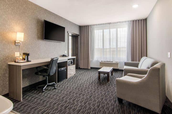 Room 14 of 49
