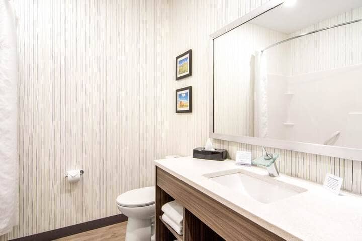 Room 8 of 49