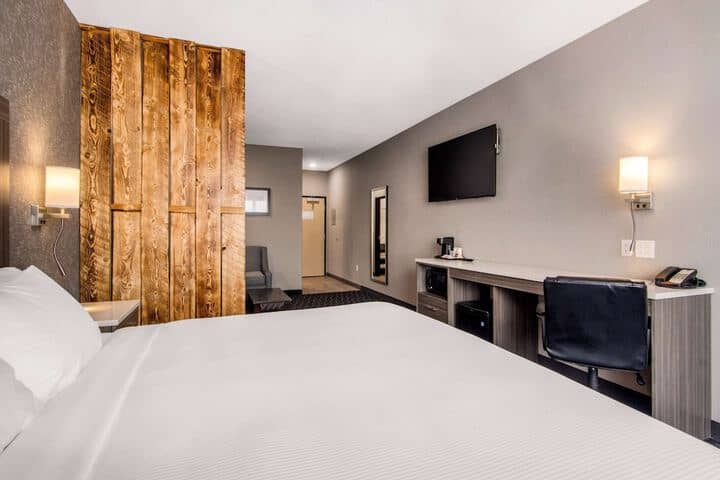 Room 39 of 49