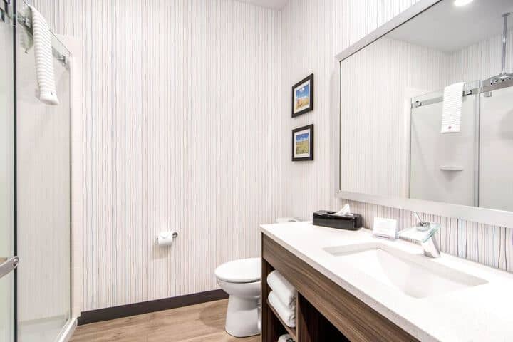 Room 15 of 49